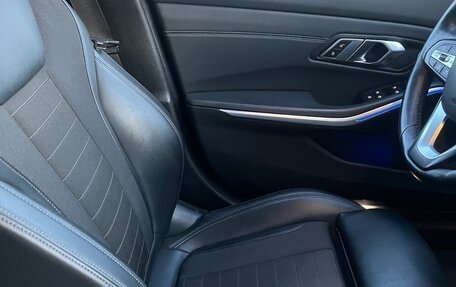 BMW 3 серия, 2019 год, 3 750 000 рублей, 8 фотография