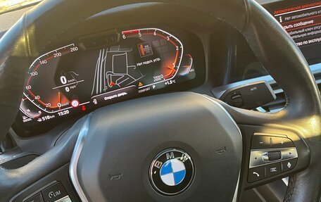 BMW 3 серия, 2019 год, 3 750 000 рублей, 23 фотография