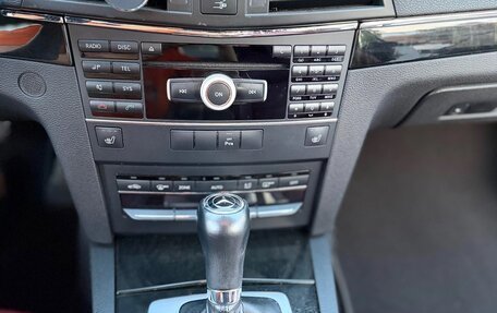Mercedes-Benz E-Класс, 2010 год, 1 785 000 рублей, 6 фотография