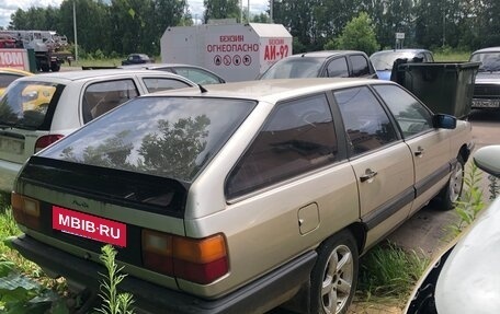 Audi 100, 1985 год, 140 000 рублей, 2 фотография