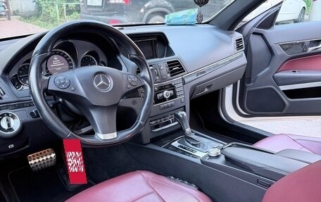 Mercedes-Benz E-Класс, 2010 год, 1 785 000 рублей, 3 фотография