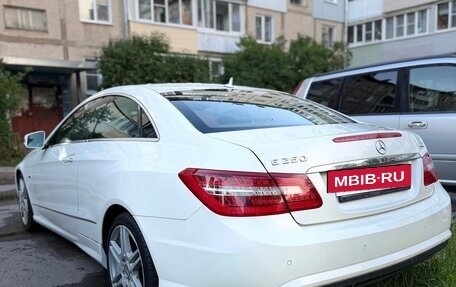 Mercedes-Benz E-Класс, 2010 год, 1 785 000 рублей, 2 фотография