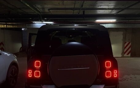 Land Rover Defender II, 2021 год, 7 300 000 рублей, 5 фотография