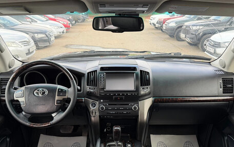 Toyota Land Cruiser 200, 2011 год, 2 950 000 рублей, 6 фотография