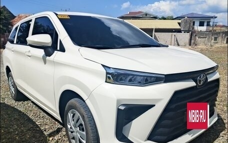 Toyota Avanza, 2025 год, 1 980 000 рублей, 3 фотография