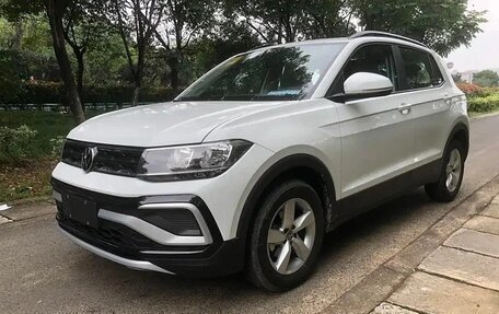Volkswagen T-Cross I, 2023 год, 1 695 000 рублей, 3 фотография