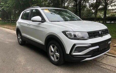 Volkswagen T-Cross I, 2023 год, 1 695 000 рублей, 2 фотография