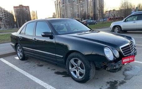 Mercedes-Benz E-Класс, 2000 год, 280 000 рублей, 2 фотография