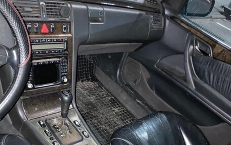 Mercedes-Benz E-Класс, 2000 год, 280 000 рублей, 22 фотография