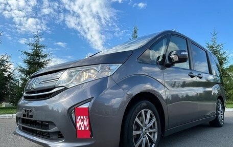 Honda Stepwgn IV, 2016 год, 1 325 000 рублей, 3 фотография