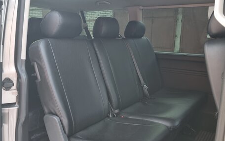 Volkswagen Caravelle T6 рестайлинг, 2019 год, 3 050 000 рублей, 3 фотография