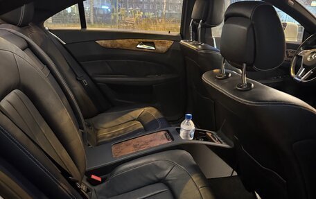 Mercedes-Benz CLS, 2011 год, 2 500 000 рублей, 8 фотография