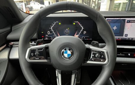 BMW 5 серия, 2024 год, 4 773 000 рублей, 7 фотография