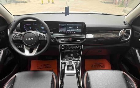 KIA Seltos I, 2024 год, 2 210 000 рублей, 12 фотография