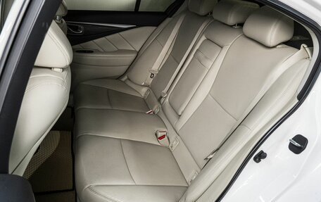 Infiniti Q50 I рестайлинг, 2014 год, 1 799 000 рублей, 14 фотография