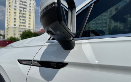 Volkswagen Tiguan II, 2020 год, 3 090 000 рублей, 9 фотография