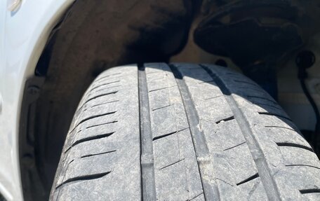 Toyota FunCargo, 2003 год, 390 000 рублей, 10 фотография