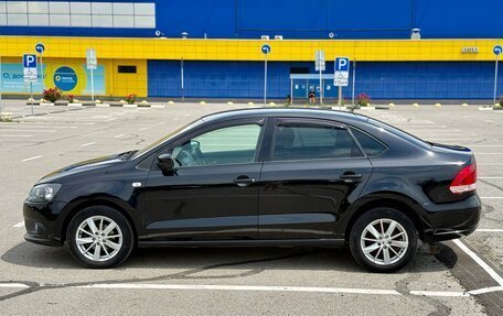 Volkswagen Polo VI (EU Market), 2011 год, 710 000 рублей, 2 фотография