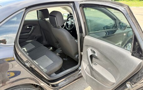 Volkswagen Polo VI (EU Market), 2011 год, 710 000 рублей, 17 фотография