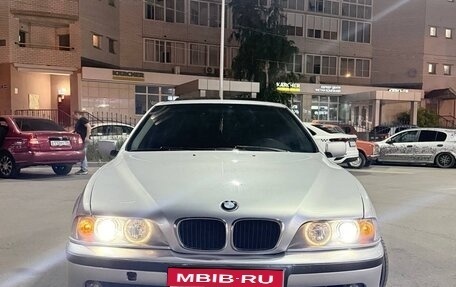 BMW 5 серия, 1999 год, 600 000 рублей, 1 фотография