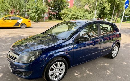 Opel Astra H, 2008 год, 1 фотография