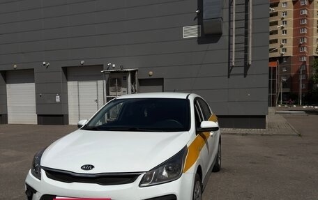 KIA Rio IV, 2019 год, 750 000 рублей, 1 фотография