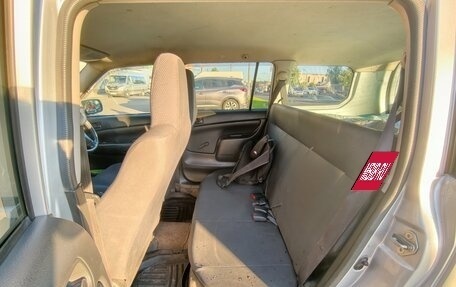 Toyota Probox I, 2002 год, 530 000 рублей, 29 фотография