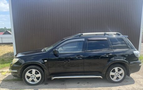 Mitsubishi Outlander III рестайлинг 3, 2006 год, 660 000 рублей, 5 фотография