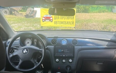 Mitsubishi Outlander III рестайлинг 3, 2006 год, 660 000 рублей, 9 фотография