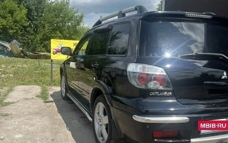 Mitsubishi Outlander III рестайлинг 3, 2006 год, 660 000 рублей, 7 фотография