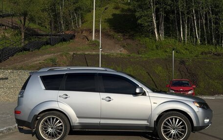 Mitsubishi Outlander III рестайлинг 3, 2007 год, 1 395 000 рублей, 6 фотография