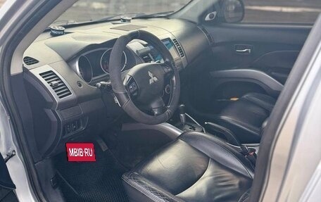 Mitsubishi Outlander III рестайлинг 3, 2007 год, 1 395 000 рублей, 8 фотография