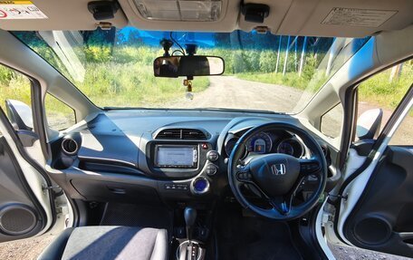 Honda Fit III, 2014 год, 939 000 рублей, 14 фотография