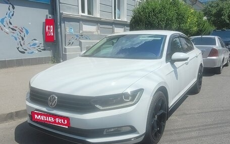 Volkswagen Passat B8 рестайлинг, 2017 год, 2 000 000 рублей, 2 фотография