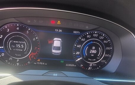 Volkswagen Passat B8 рестайлинг, 2017 год, 2 000 000 рублей, 9 фотография