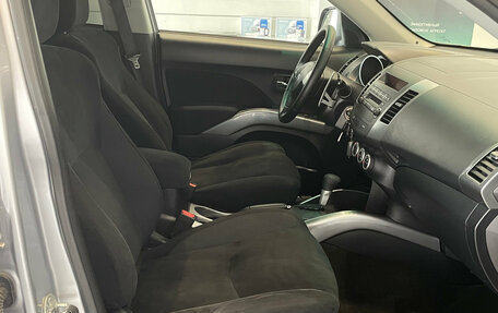 Mitsubishi Outlander III рестайлинг 3, 2008 год, 1 050 000 рублей, 11 фотография