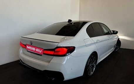 BMW 5 серия, 2020 год, 5 500 000 рублей, 5 фотография
