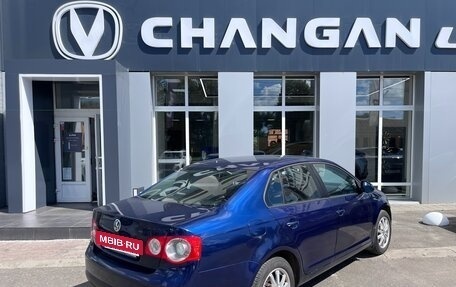 Volkswagen Jetta VI, 2010 год, 580 000 рублей, 3 фотография