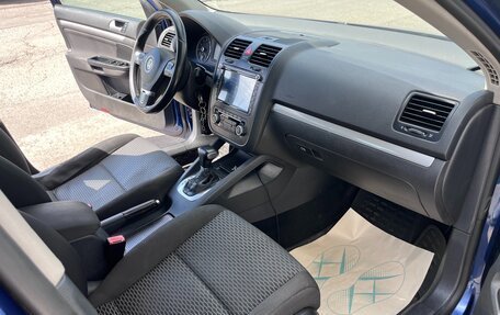 Volkswagen Jetta VI, 2010 год, 580 000 рублей, 10 фотография