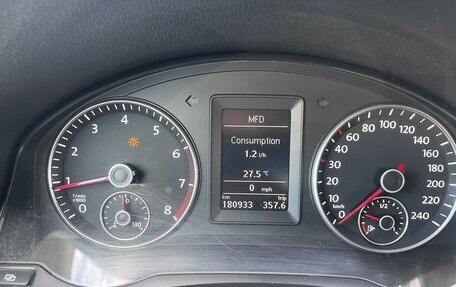 Volkswagen Jetta VI, 2010 год, 580 000 рублей, 12 фотография
