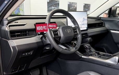 Toyota RAV4, 2026 год, 4 470 000 рублей, 13 фотография