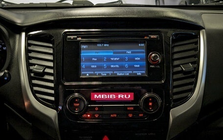 Mitsubishi L200 IV рестайлинг, 2016 год, 2 299 500 рублей, 11 фотография