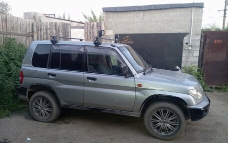 Mitsubishi Pajero iO, 2000 год, 420 000 рублей, 7 фотография