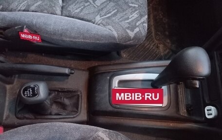 Mitsubishi Pajero iO, 2000 год, 420 000 рублей, 10 фотография