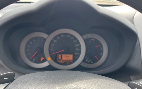 Toyota RAV4, 2011 год, 1 070 000 рублей, 12 фотография