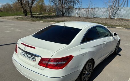 Mercedes-Benz E-Класс, 2012 год, 1 500 000 рублей, 18 фотография
