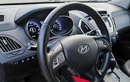 Hyundai ix35 I рестайлинг, 2011 год, 1 355 000 рублей, 23 фотография