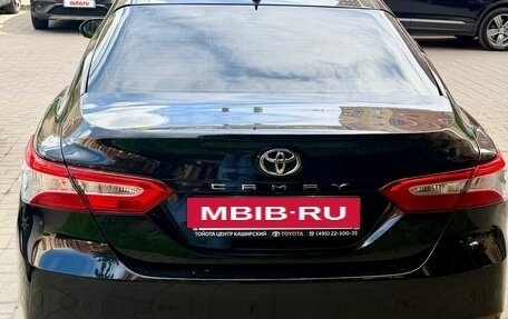 Toyota Camry, 2019 год, 2 580 000 рублей, 2 фотография