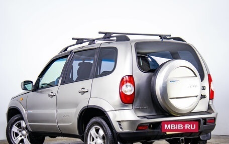 Chevrolet Niva I рестайлинг, 2010 год, 479 000 рублей, 7 фотография