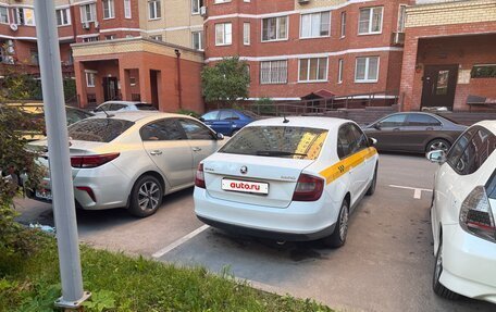 Skoda Rapid I, 2019 год, 620 000 рублей, 2 фотография